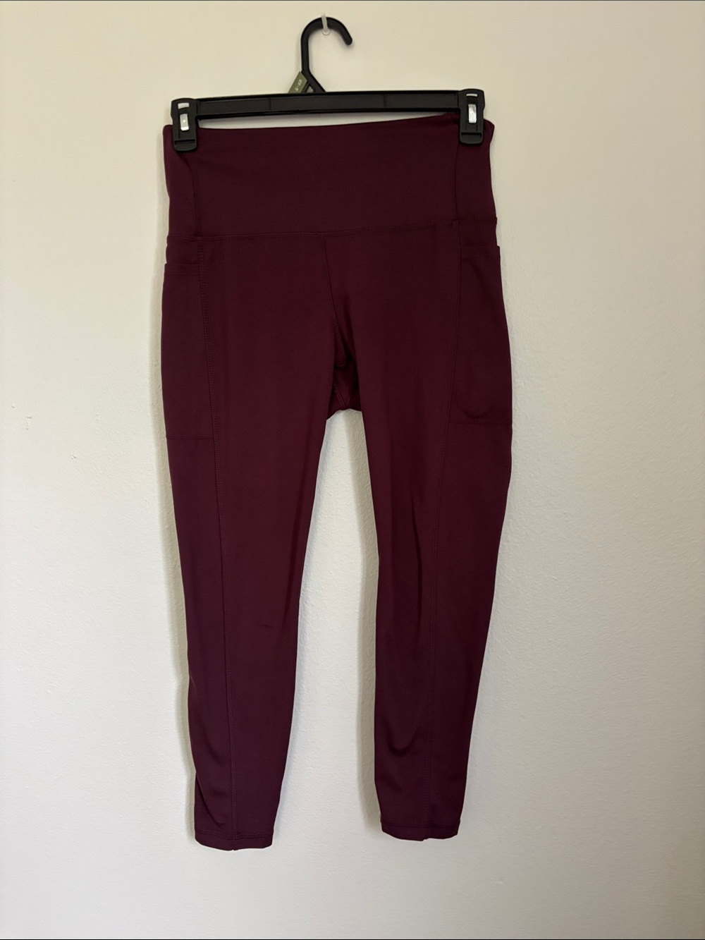 Danskin Burgundy High-Waist Active Leggings with Side Pockets